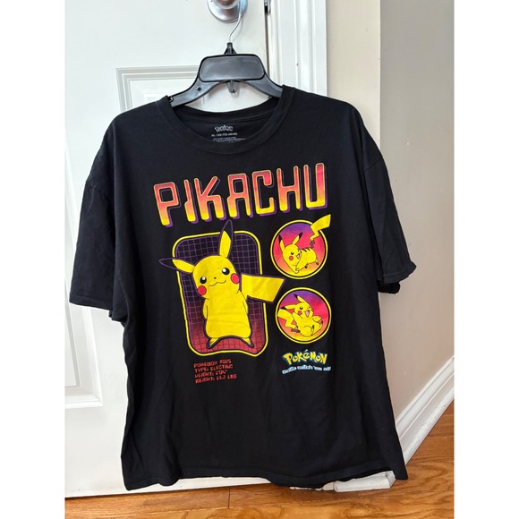 Pokemon Pikachu Black Graphic T-Shirt XL Extra Large Gotta Catch Em All - Picture 1 of 8
